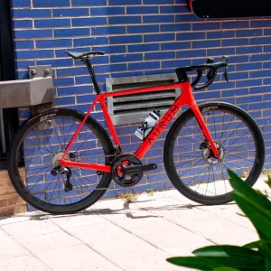 Bicicleta AURUM Essentia Shimano Ultegra Di2 Manillar Integrado